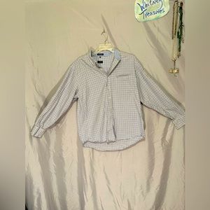 Izod black white plaid Oxford button up